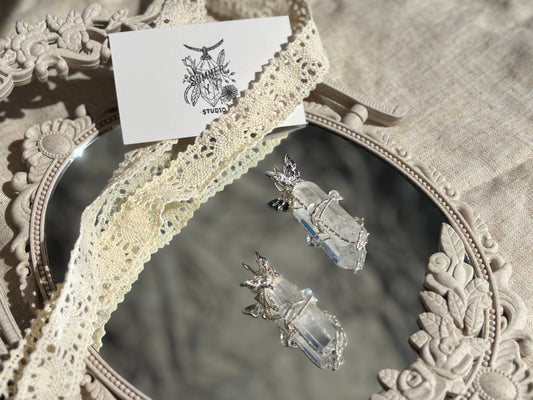 Crystal Necklace/Pendant - White Quartz